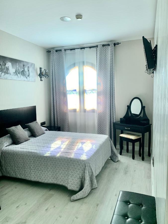 Hotel Castillo Bonavia Pedrola Екстериор снимка